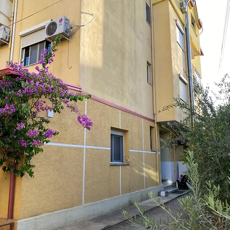 Apartment Dori Golem (Tirana)